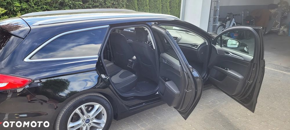 Ford Mondeo 2.0 EcoBlue Business Edition - 22