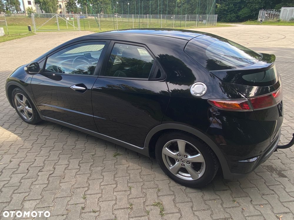 Honda Civic 1.8 Comfort - 19