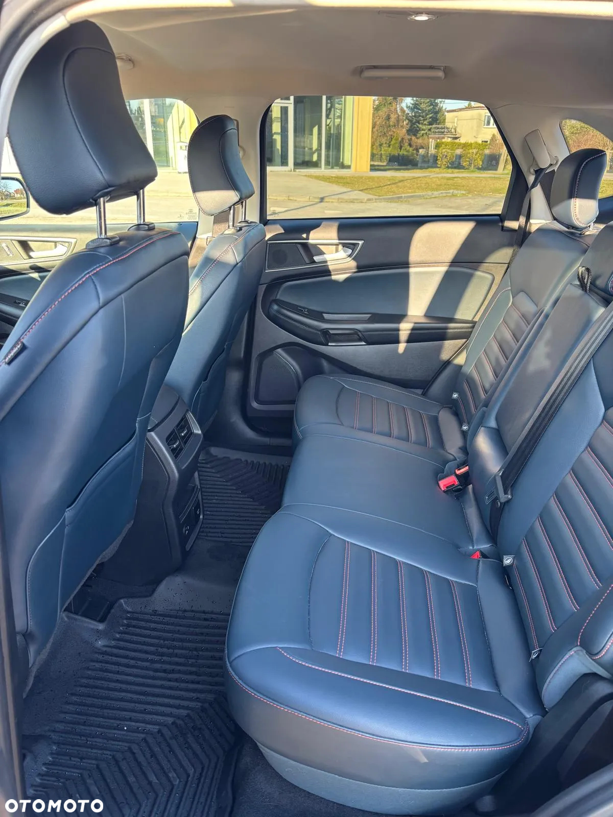 Ford Edge - 17
