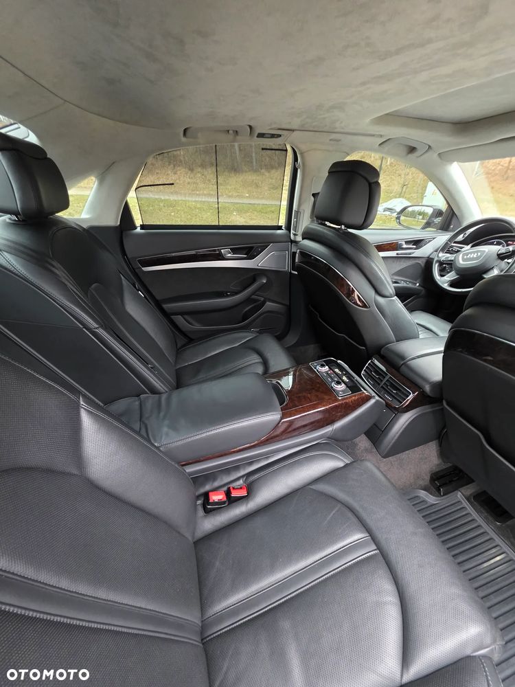 Audi A8 4.2 TDI Quattro - 23