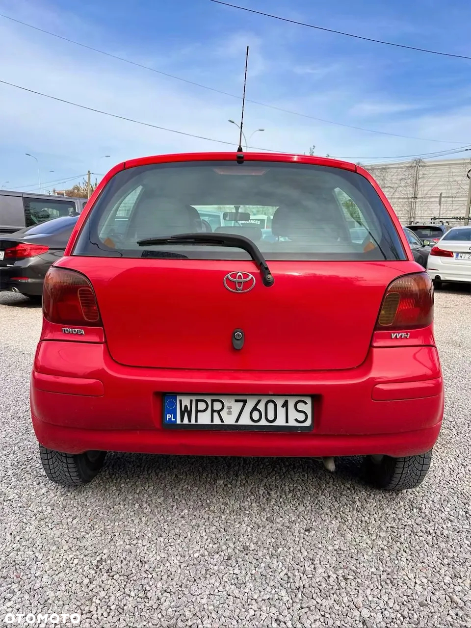 Toyota Yaris - 4