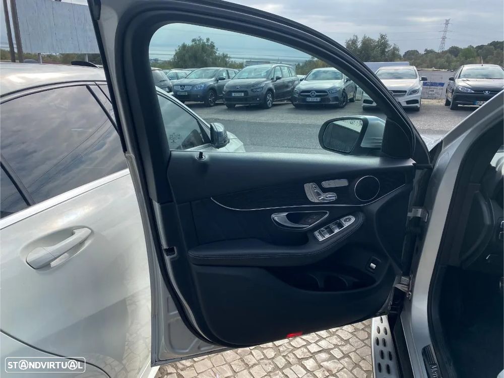 Mercedes-Benz GLC 250 d Coupe 4Matic 9G-TRONIC AMG Line - 10