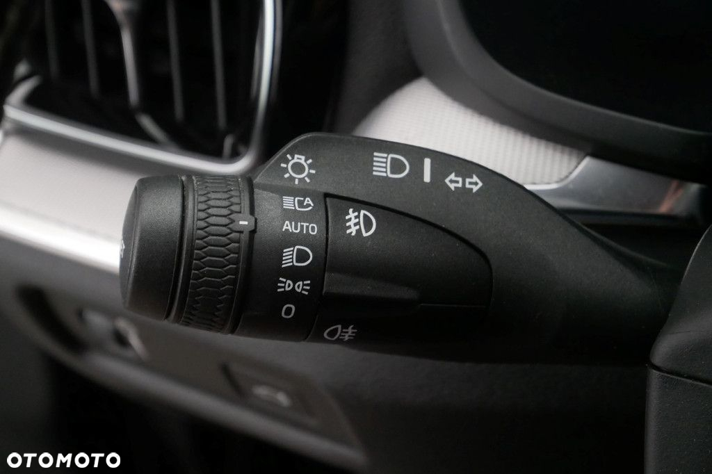 Volvo V60 - 30