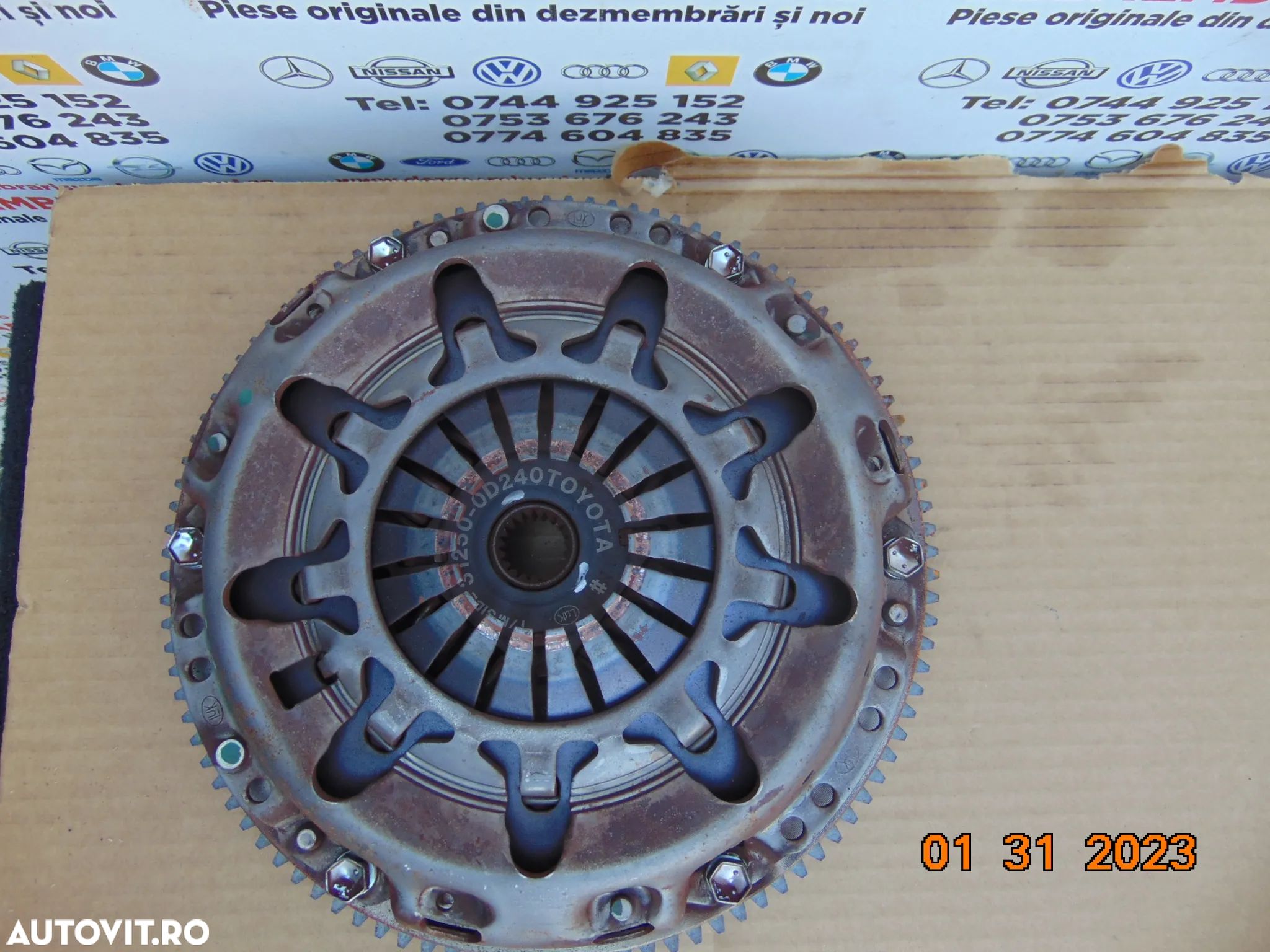 volanta Toyota Yaris 1.0 euro 6 euro 5 1kry52 placa presiune disc ambreiaj 1.0 yaris 3 aygo - 1