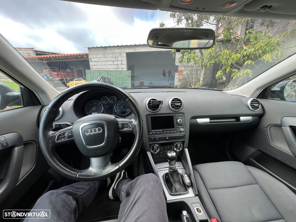 Audi A3 Sportback 2.0 TDI DPF Ambition - 10