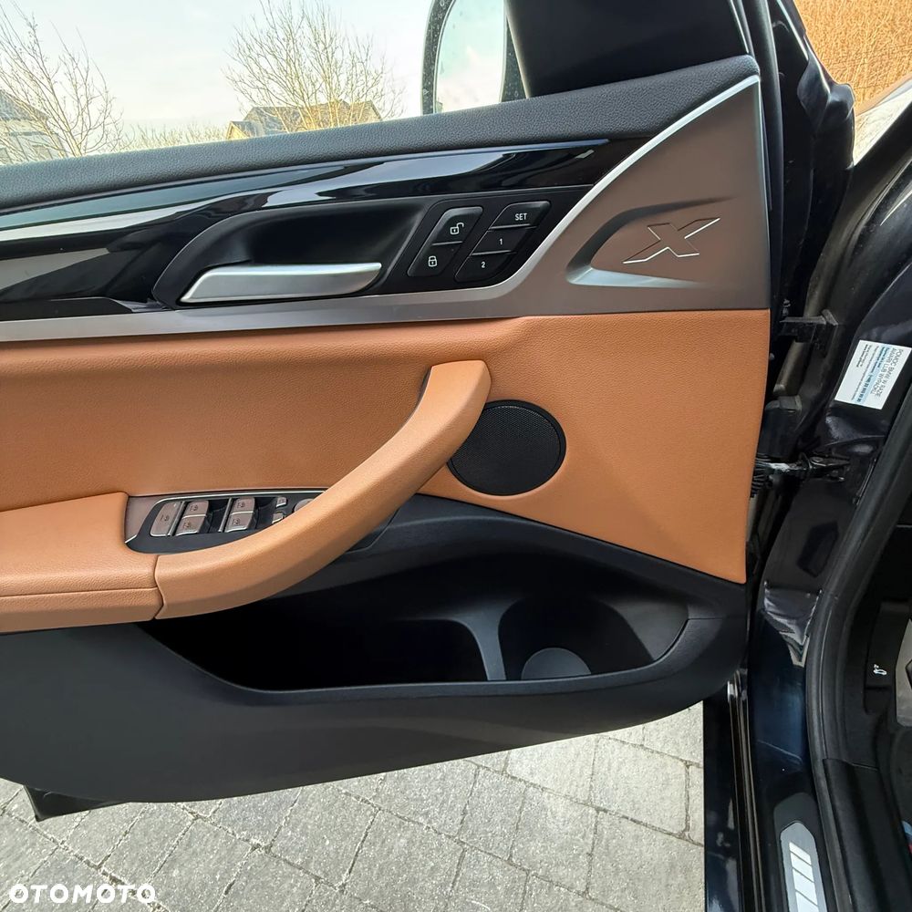 BMW iX3 80kWh Inspiring - 12