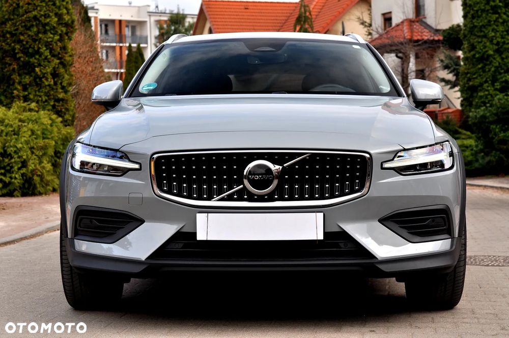 Volvo V60 Cross Country B4 D AWD Plus - 14