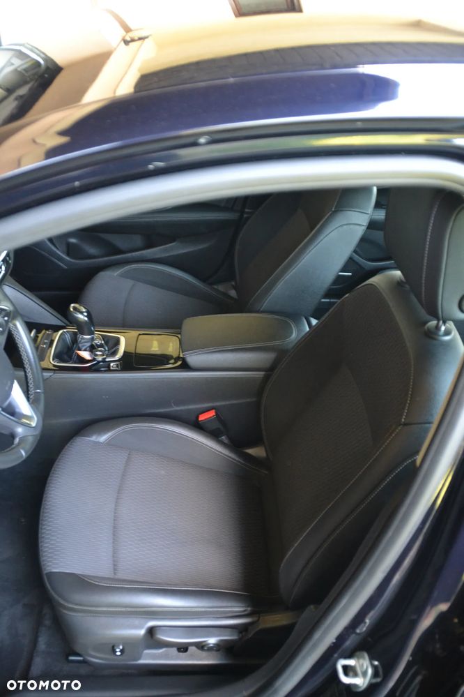 Opel Insignia 1.5 Direct InjectionTurbo Business Edition - 33
