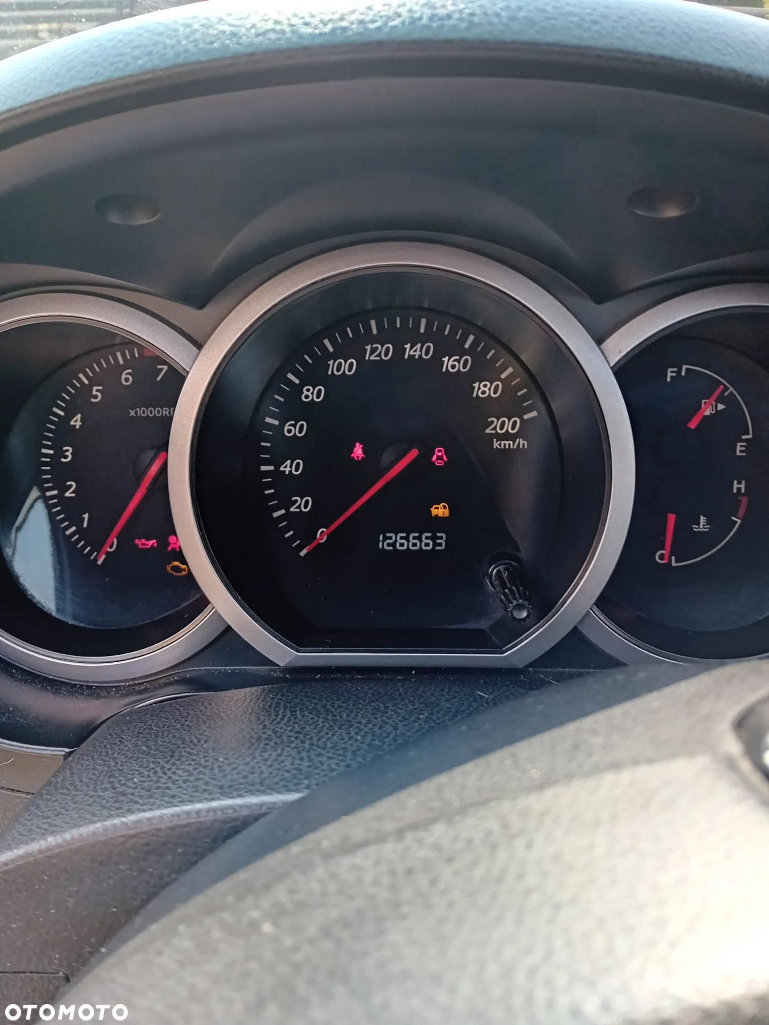 Suzuki Grand Vitara 2.0 - 5