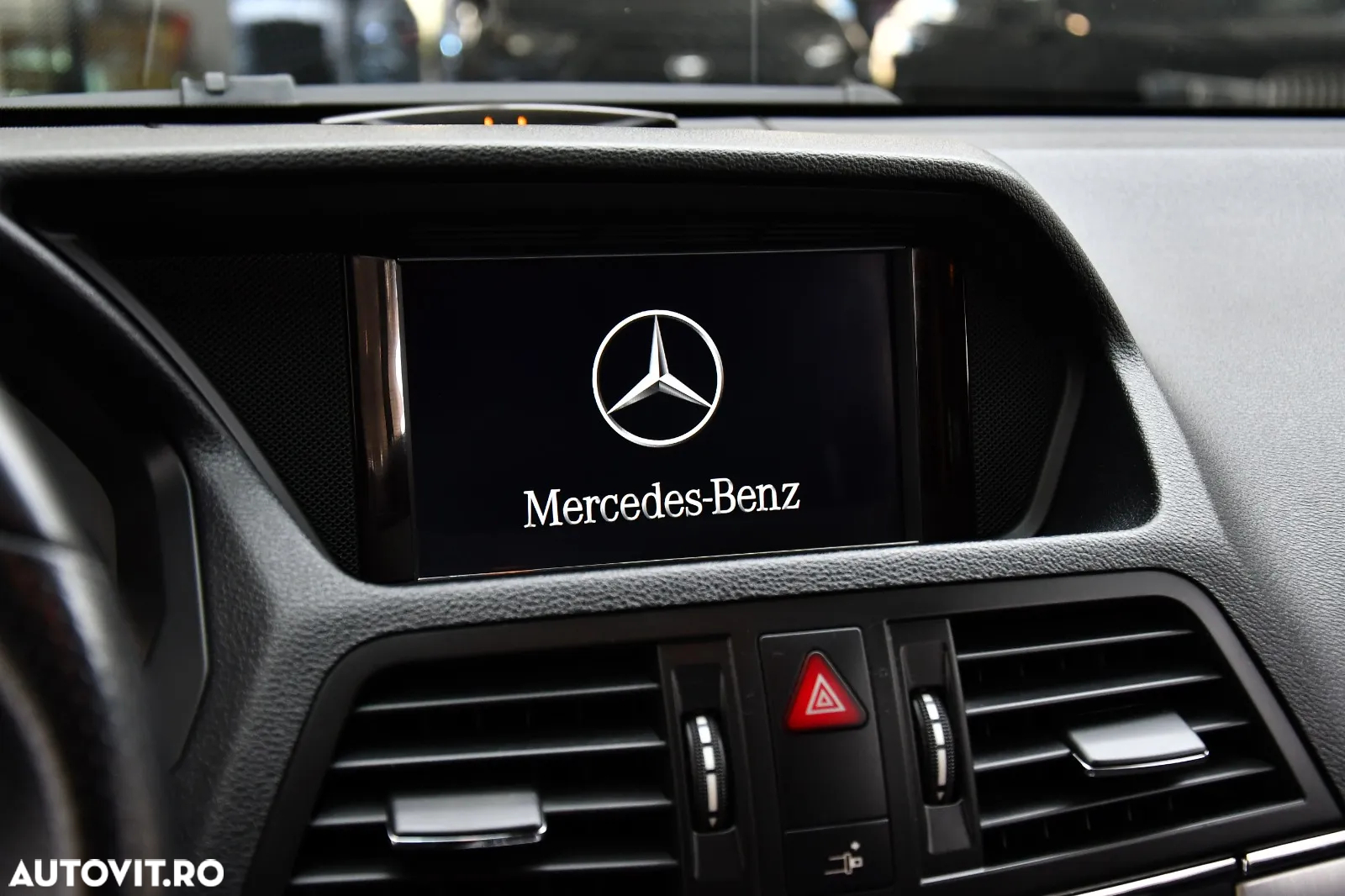 Mercedes-Benz E 250 CDI DPF Coupe BlueEFFICIENCY Automatik Avantgarde - 20