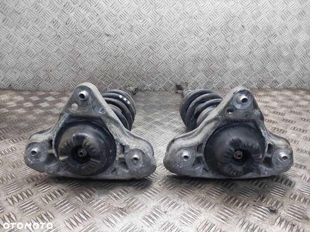 AMORTYZATOR + SPRĘŻYNA LEWY + PRAWY PRZÓD AUDI A4 B7 2.0 TFSI ID: 237933 - 2