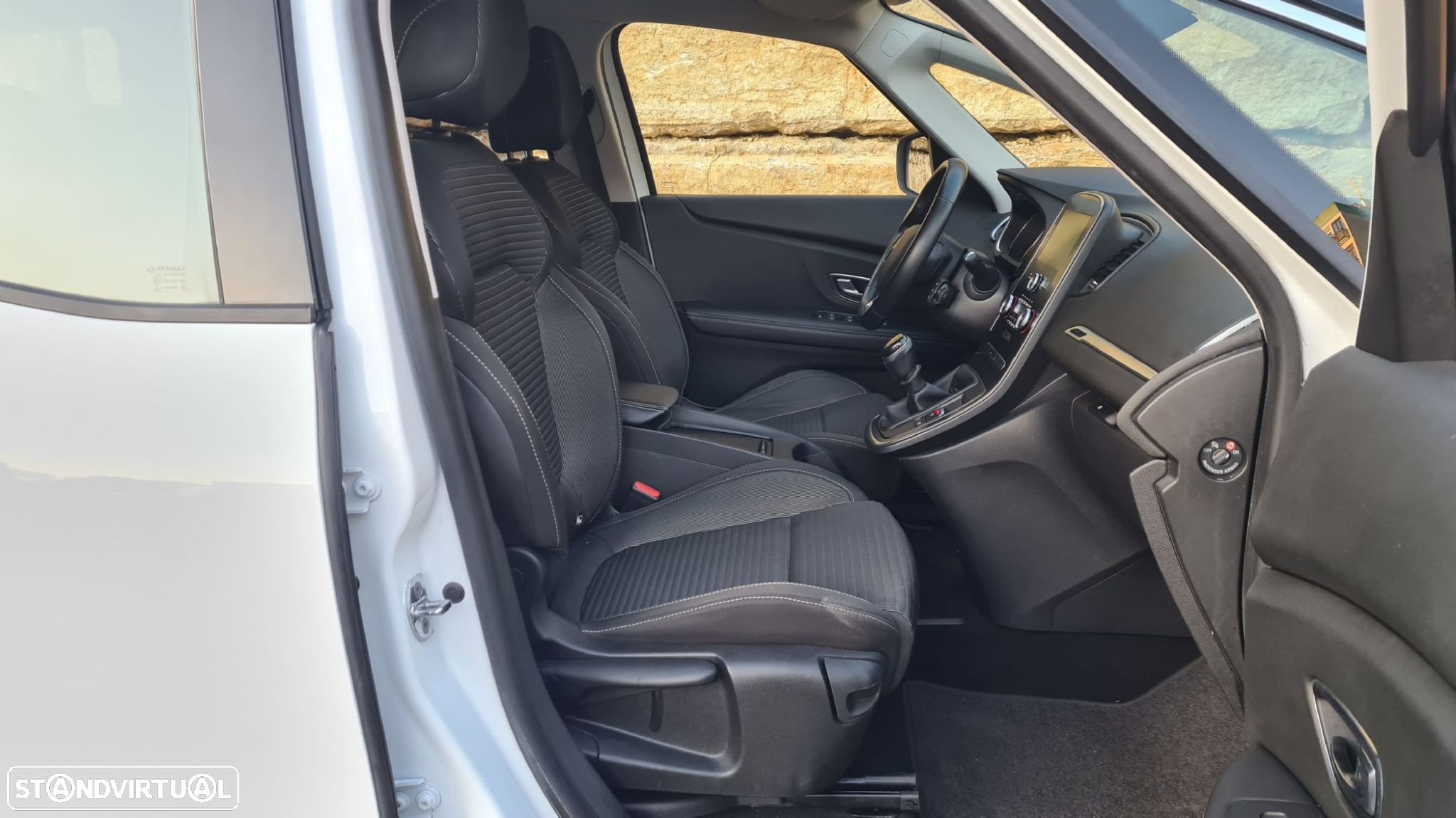 Renault Grand Scénic 1.6 dCi Intens SS - 34