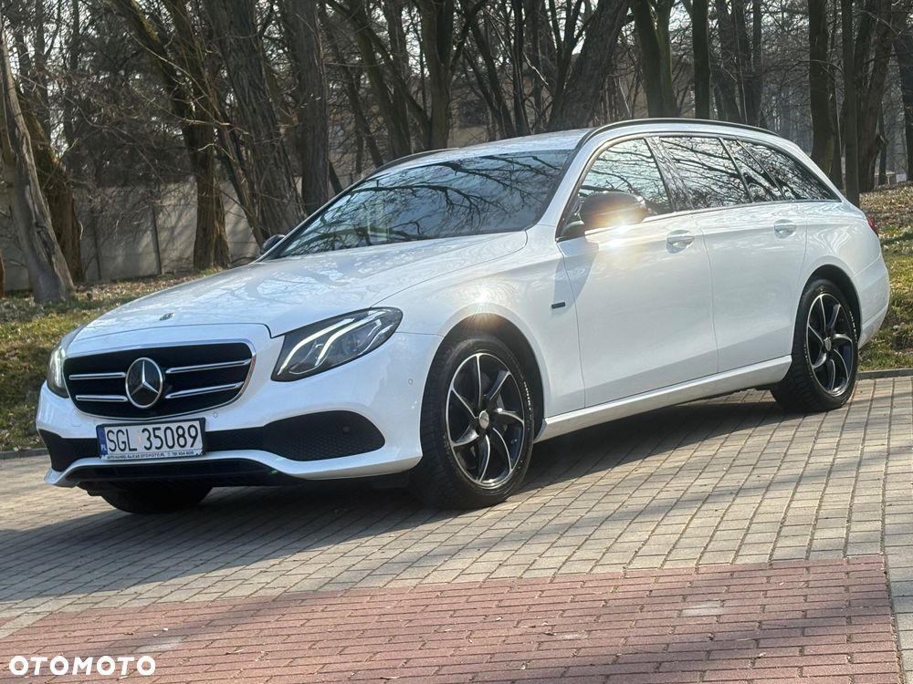 Mercedes-Benz Klasa E 300 de 9G-TRONIC Exclusive - 3