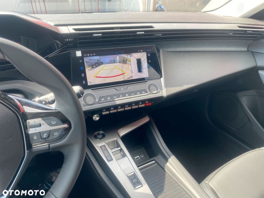 Peugeot 308 - 13