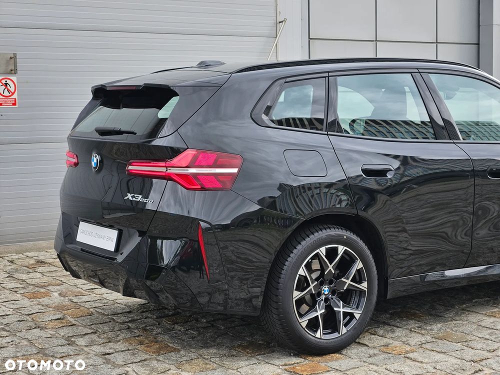 BMW X3 xDrive20d mHEV - 12