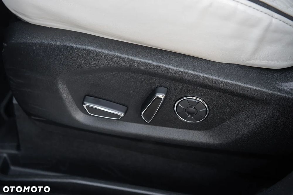 Ford S-Max 2.0 TDCi 4WD Vignale PowerShift - 18