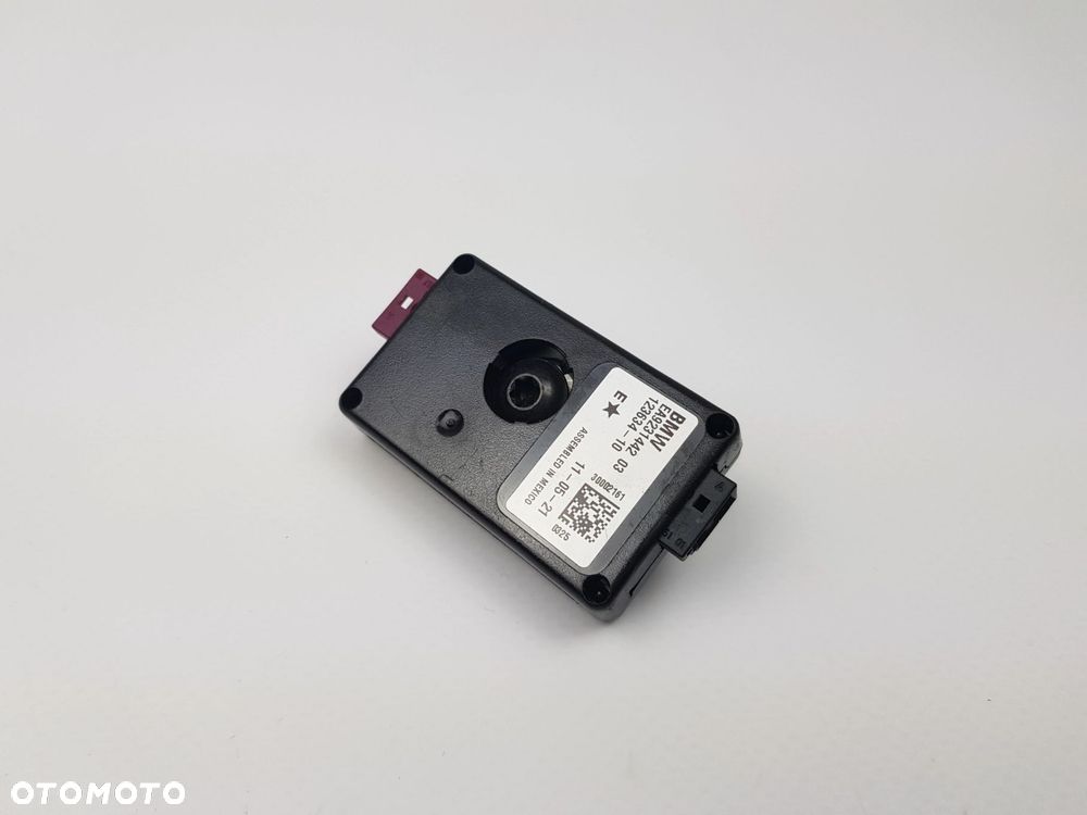 NOWY ORYGINALNY Wzmacniacz Moduł Antenowy BMW F22 F30 F32 M3 F80 9231442 - 2