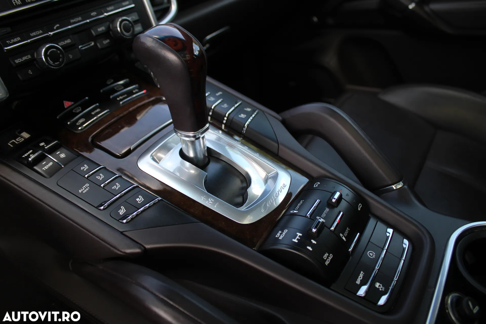 Porsche Cayenne Diesel Platinum Edition - 9