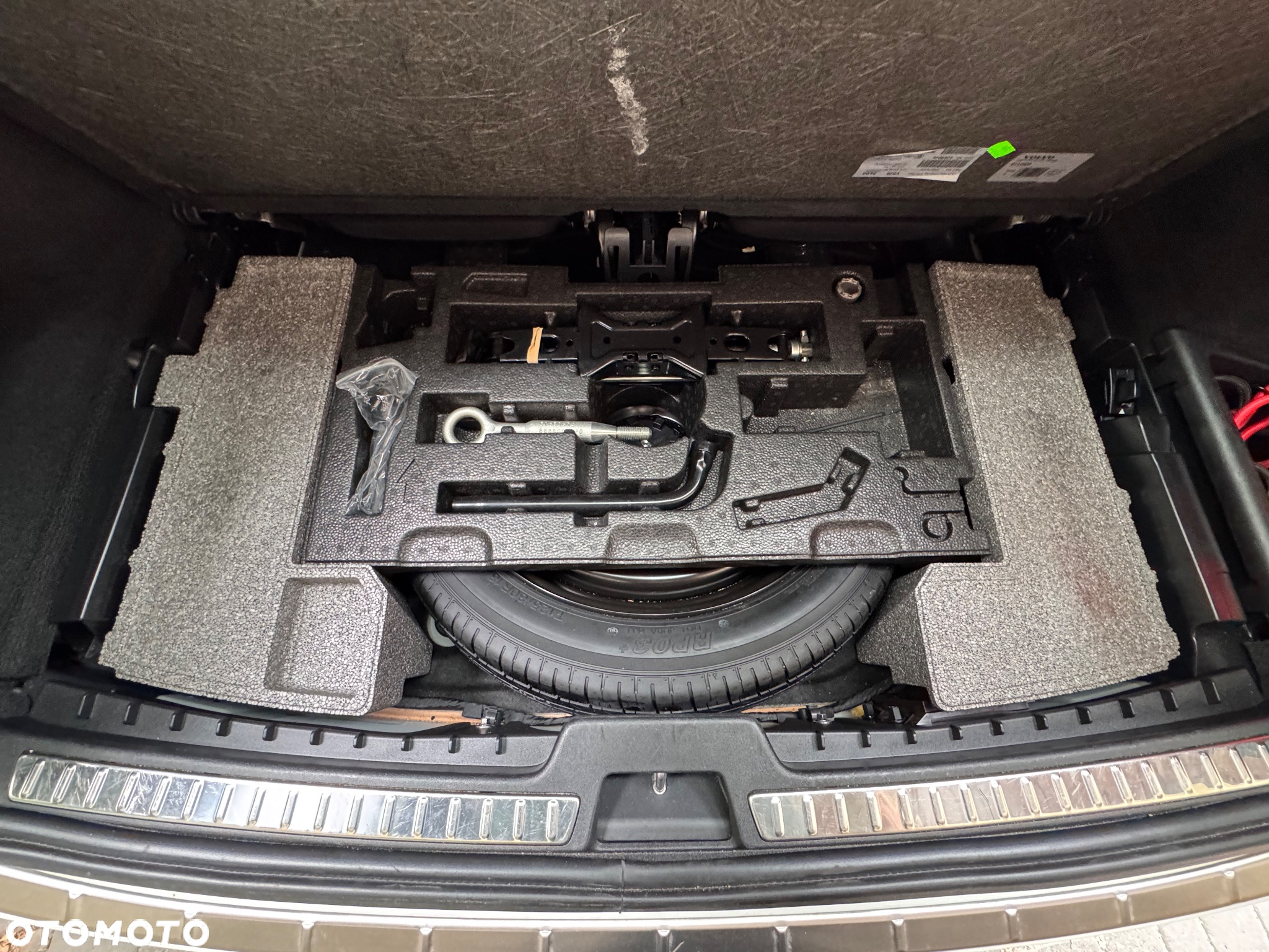 Volvo XC 90 T6 AWD Momentum 7os - 16