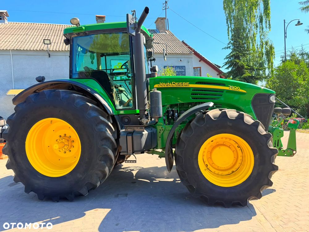 John Deere 7920 - 4