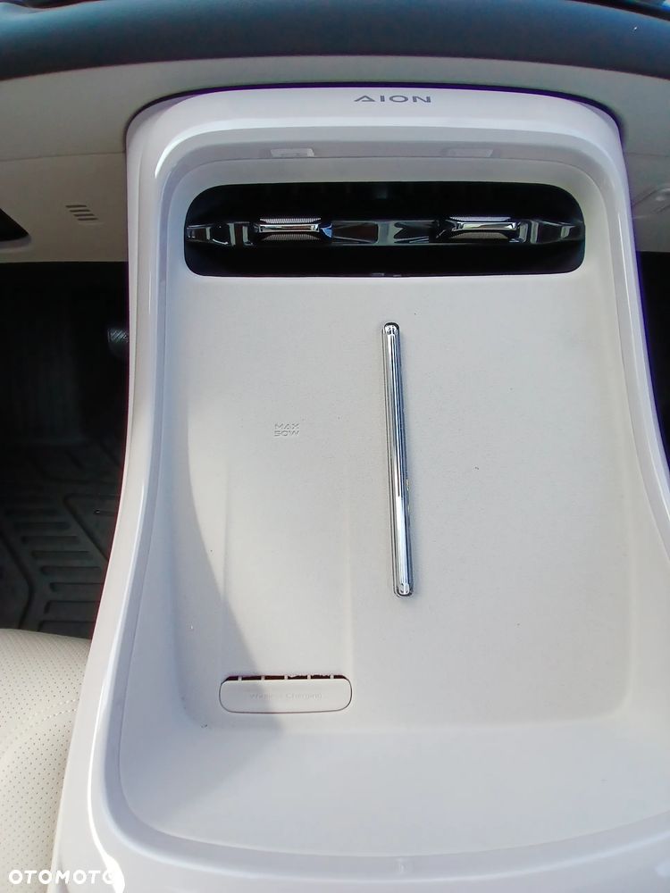GAC AION V - 14
