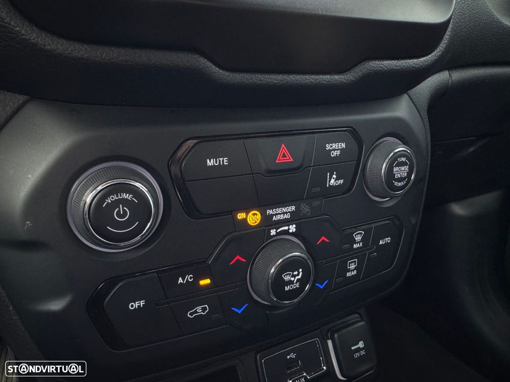 Jeep Renegade 1.6 MJD Limited - 9