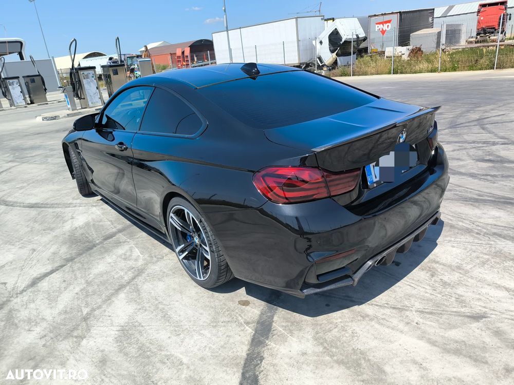 BMW M4 DKG - 7