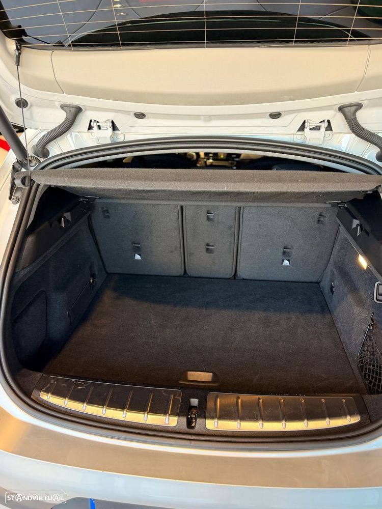 BMW X2 sDrive18d - 59