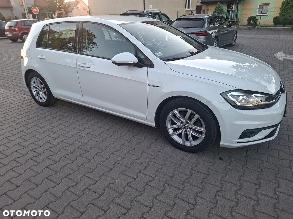 Volkswagen Golf 1.5 TSI BMT Trendline - 2