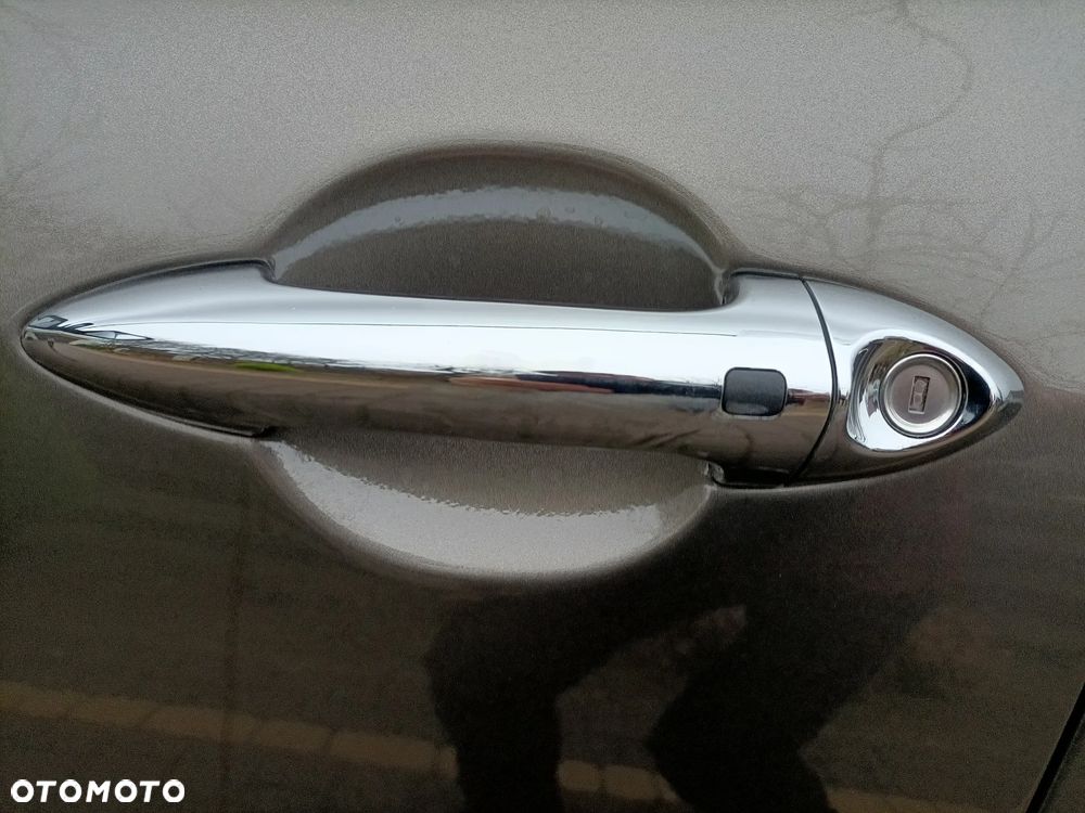 Kia Venga 1.6 CRDi 128 Dream Team Edition - 14