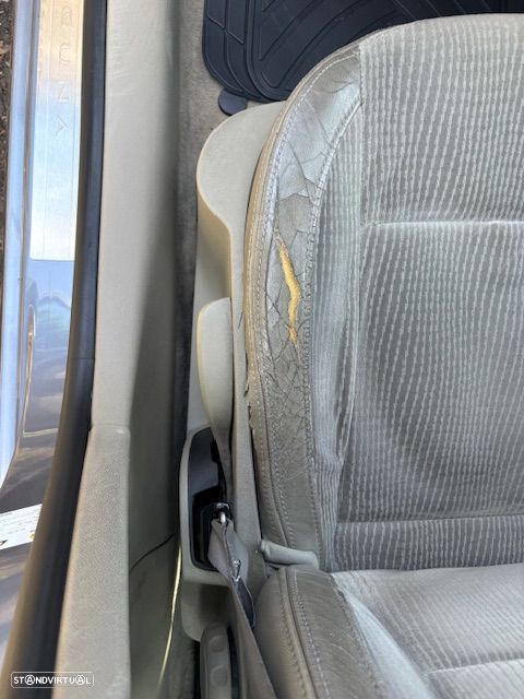 Renault Laguna 2.0 dCi Luxe - 16