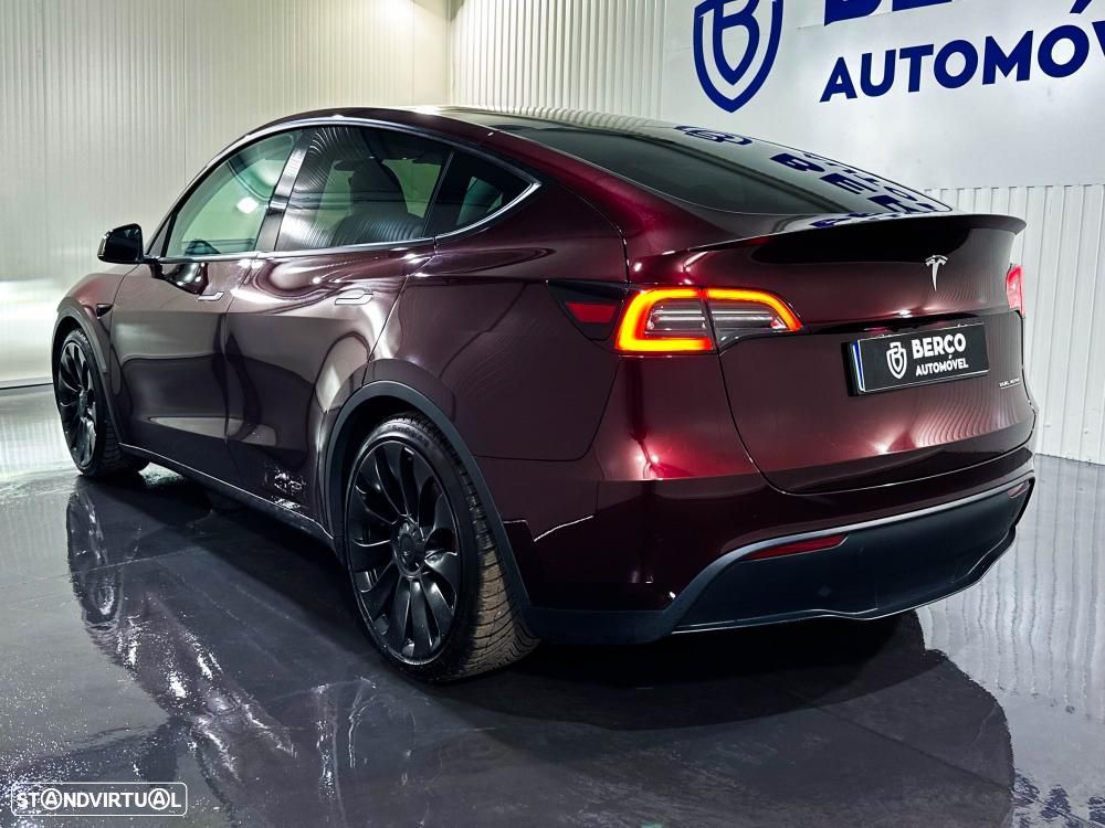 Tesla Model Y Performance Dual Motor AWD - 7
