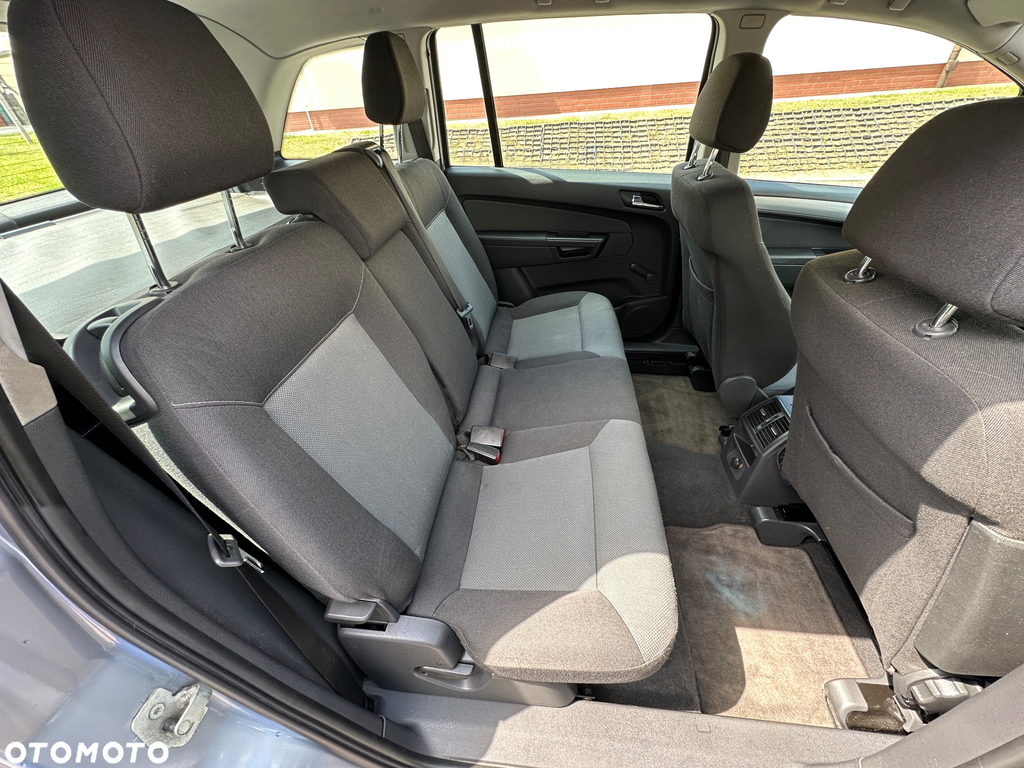 Opel Zafira - 21