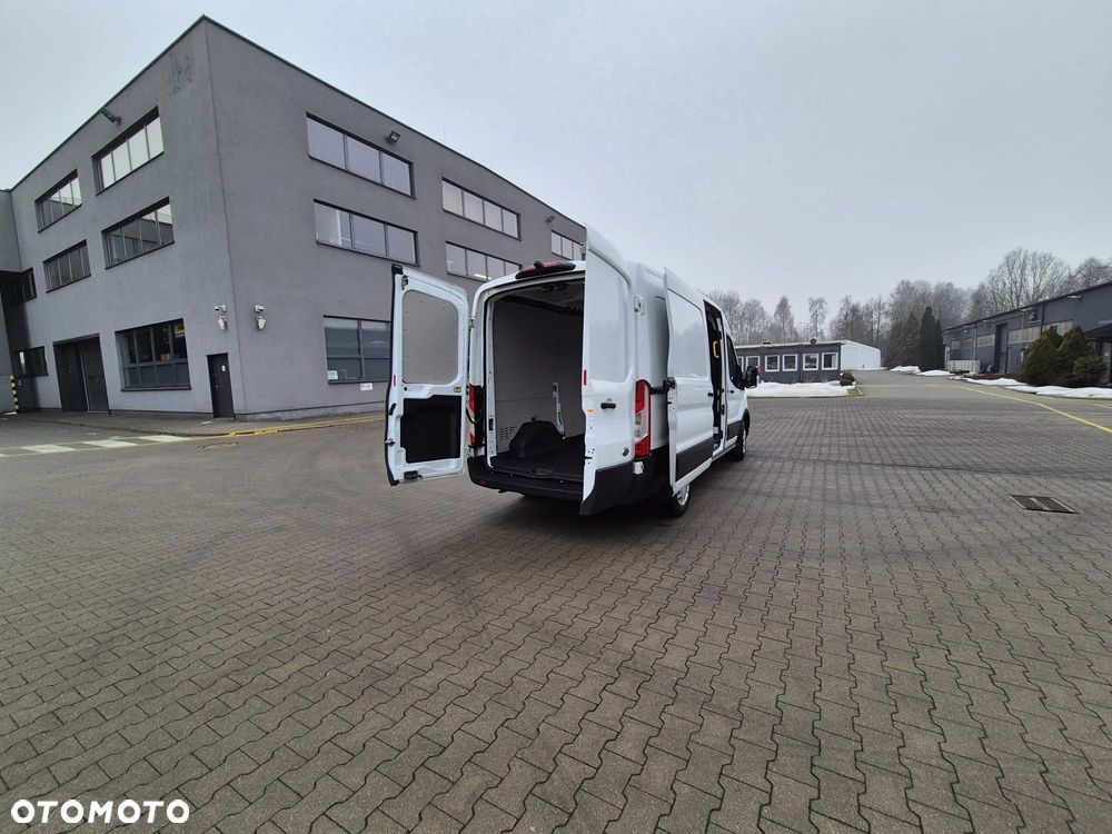 Ford TRANSIT - 13