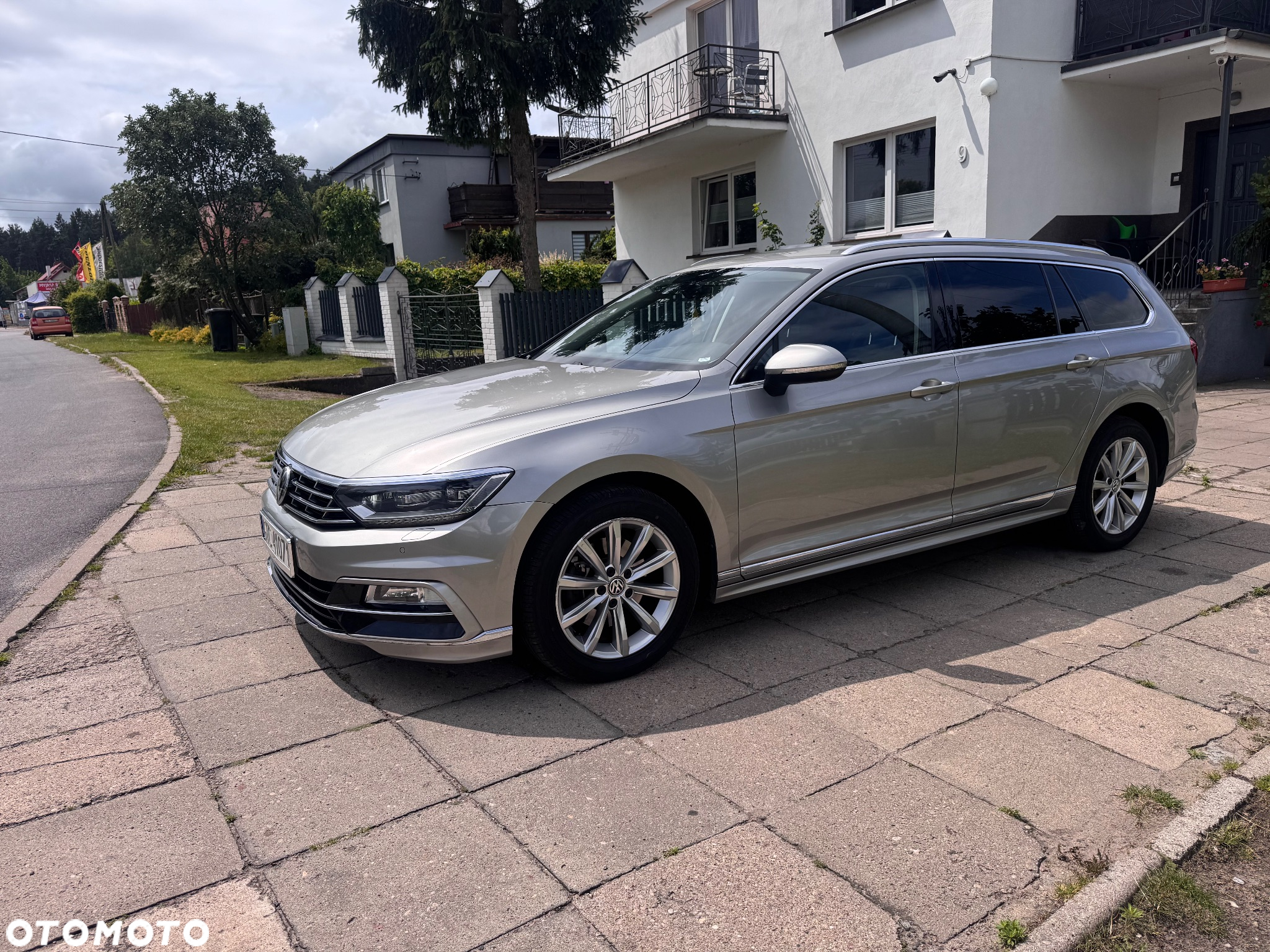 Volkswagen Passat - 35