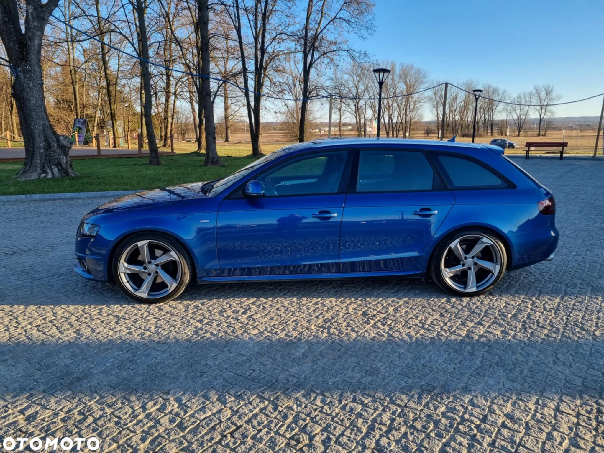 Audi A4 - 8
