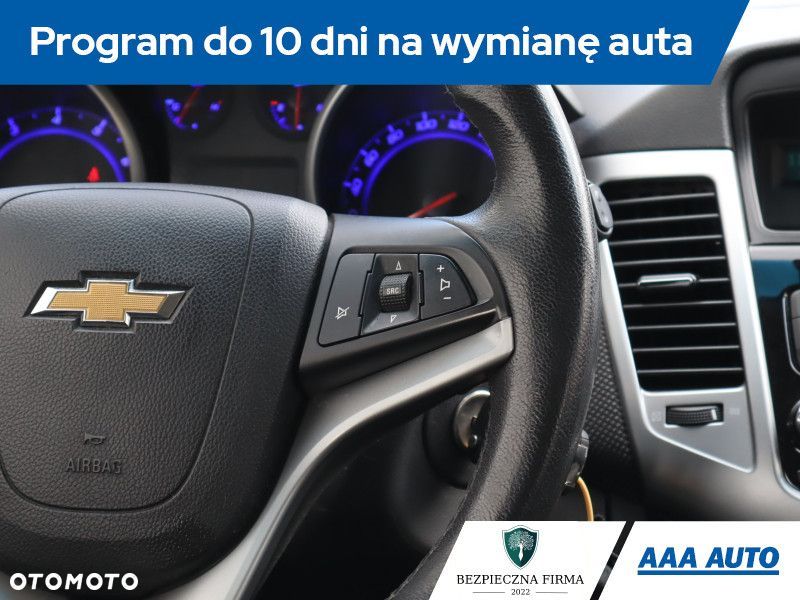 Chevrolet Cruze - 19