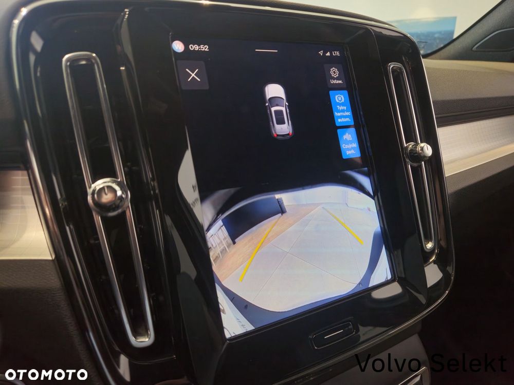 Volvo XC 40 - 31