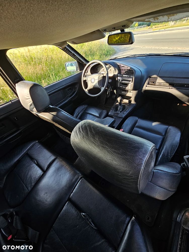 BMW Seria 3 316i - 9