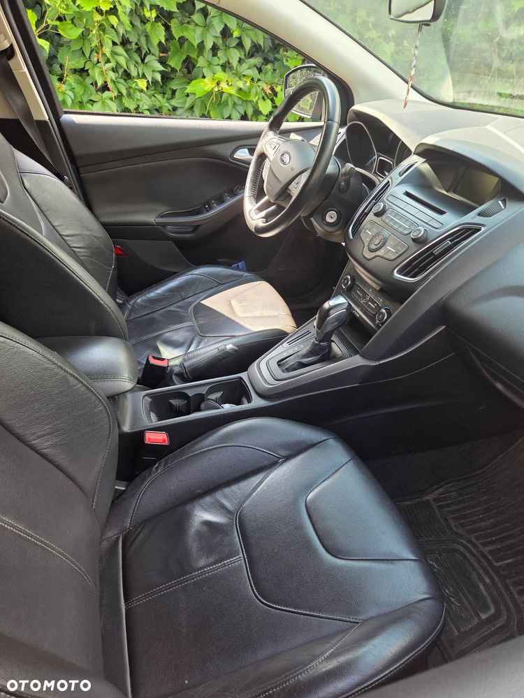 Ford Focus - 7