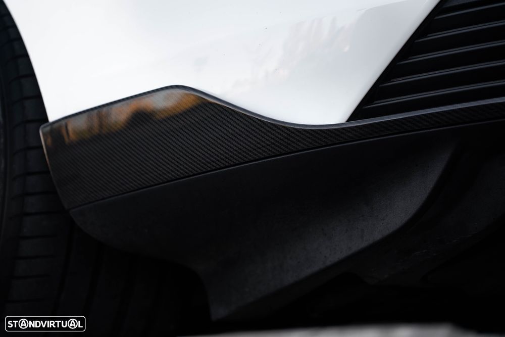 Porsche Taycan Turbo S - 23