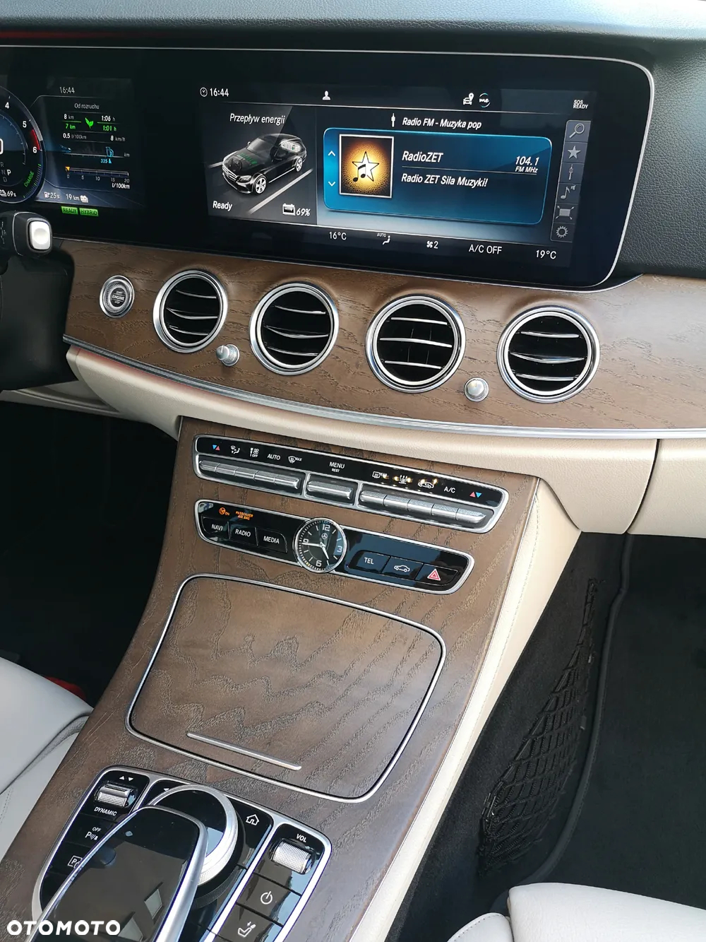 Mercedes-Benz Klasa E - 15