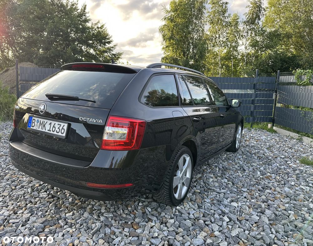 Skoda Octavia 2.0 TDI Sport Edition - 21