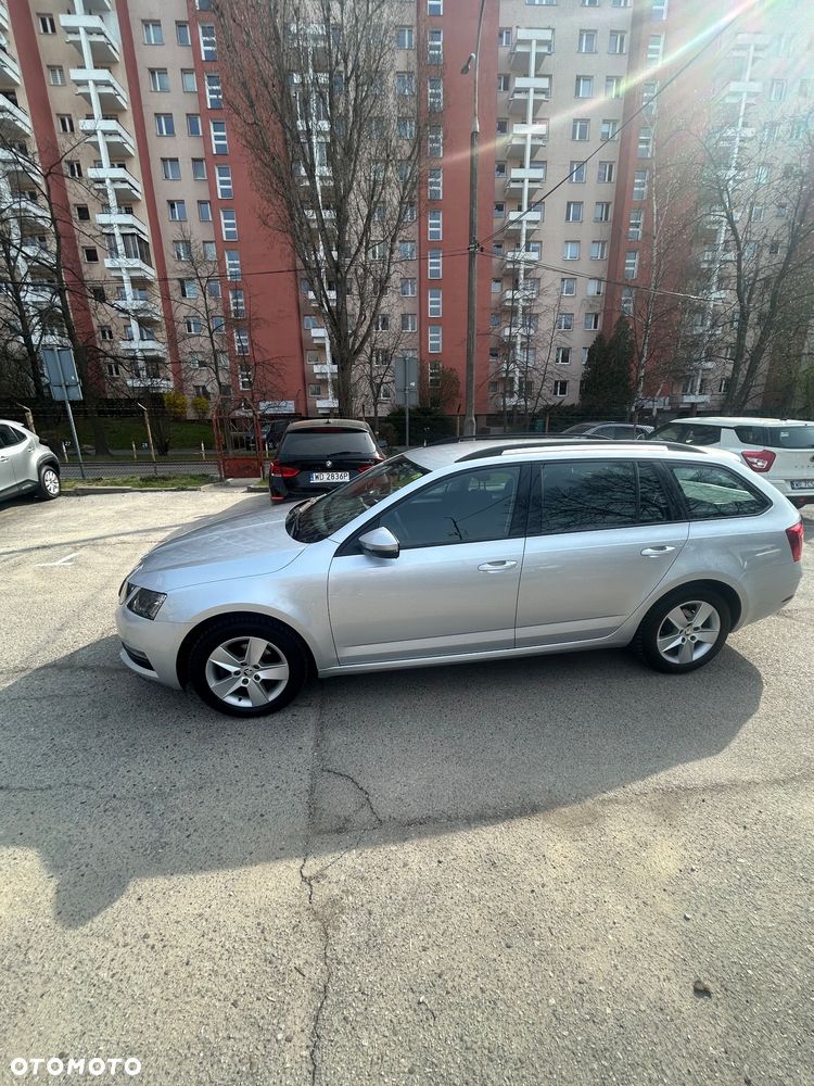 Skoda Octavia 1.6 TDI Style - 4