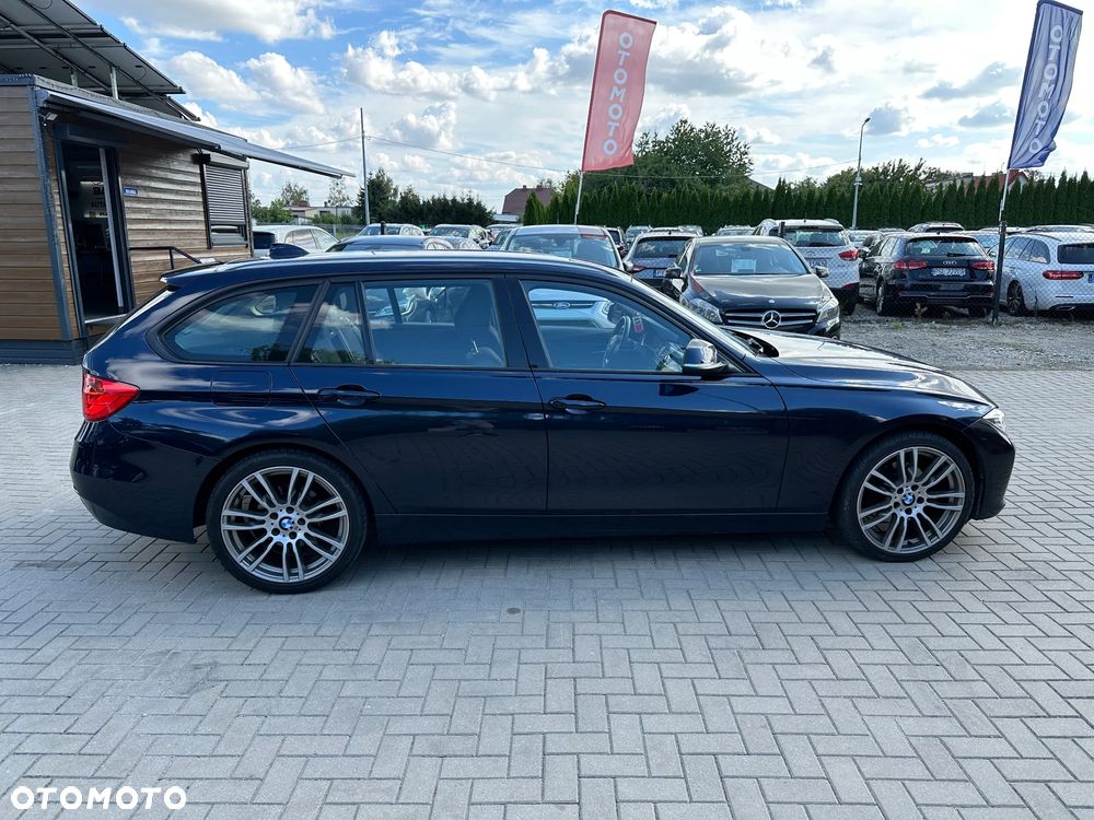 BMW Seria 3 - 37