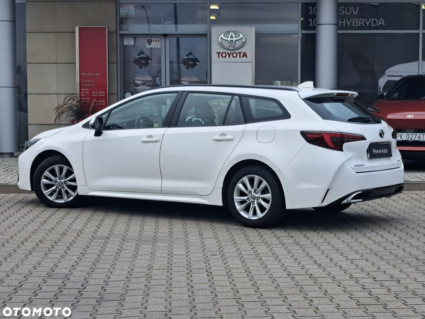 Toyota Corolla 1.8 Hybrid Comfort - 4
