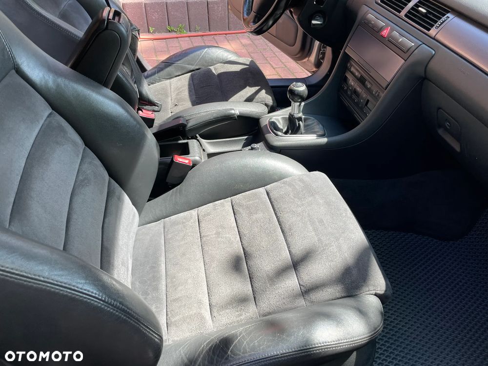 Audi A6 Avant 1.8T - 33