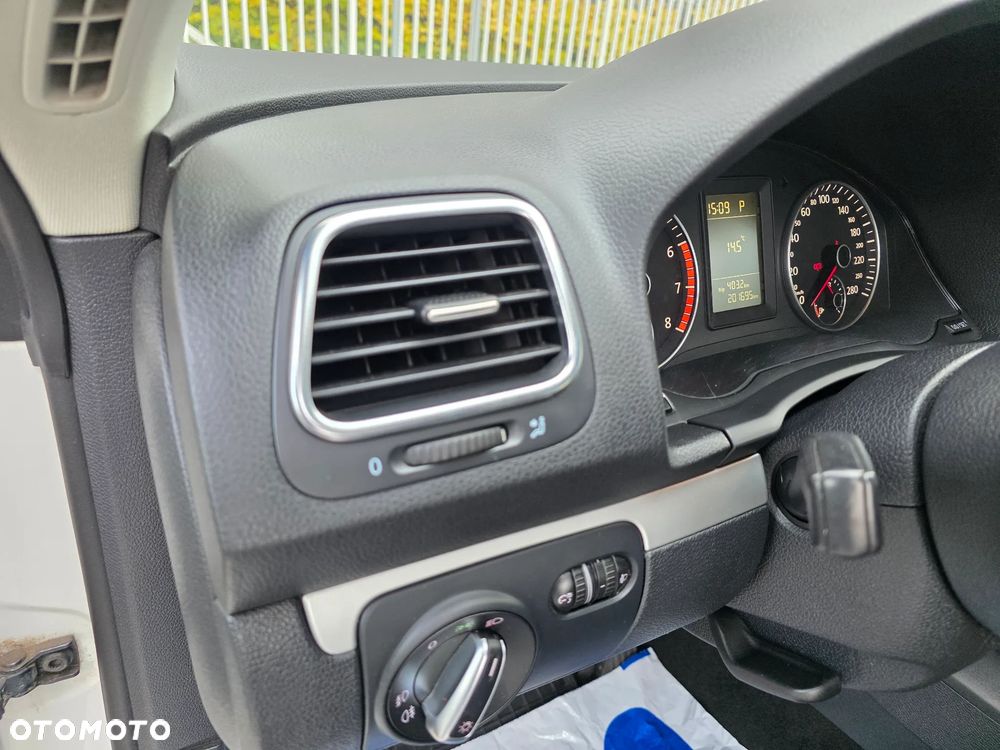 Volkswagen Scirocco 1.4 TSI DSG - 7