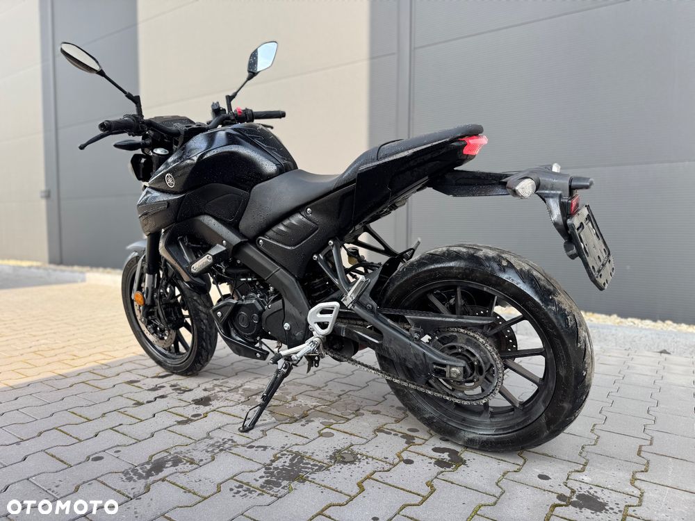Yamaha MT - 9