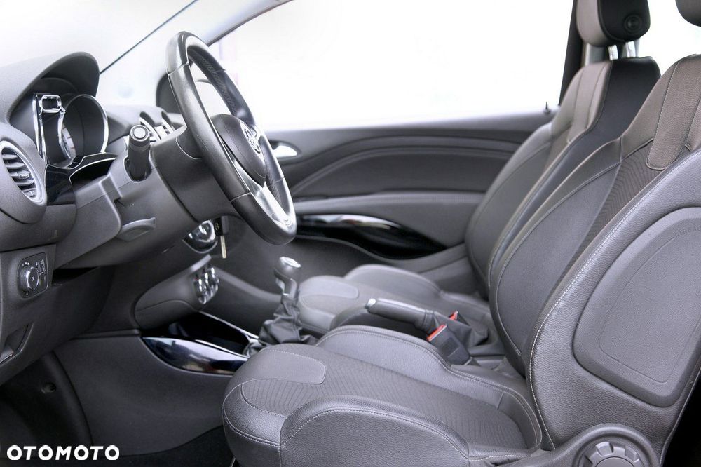 Opel Adam - 12